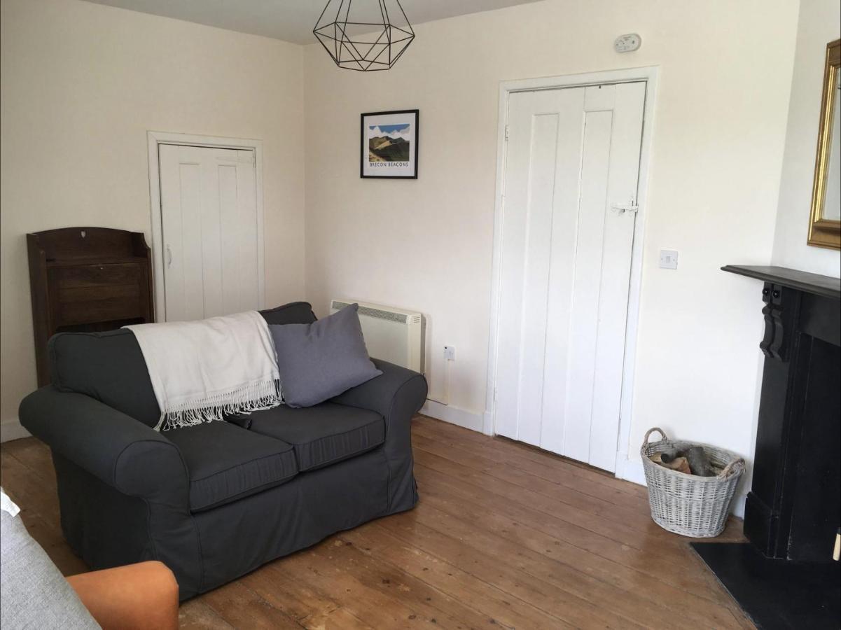 Cosy Arts & Crafts Cottage With Stunning Views Brecon Exteriér fotografie